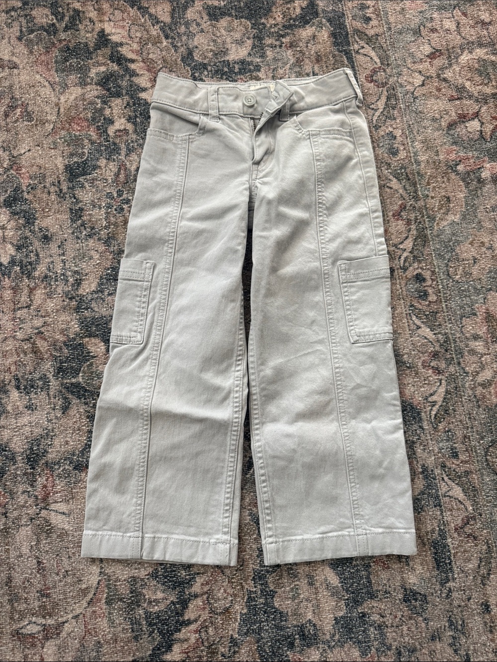 abercrombie kids Light Gray Cargo-Style Jeans